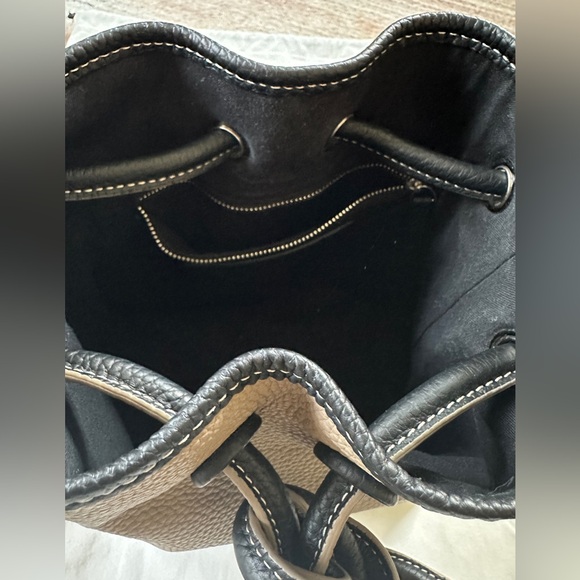 VASIC bag only worn once - Picture 4 of 6